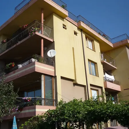 Guest house Zlati *