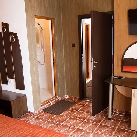 Guest house Zlati *
