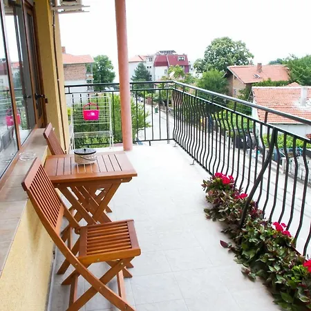 Guest house Zlati *
